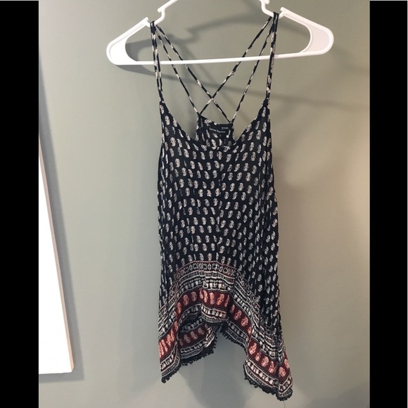 Spaghetti strap tank top - Picture 3 of 5